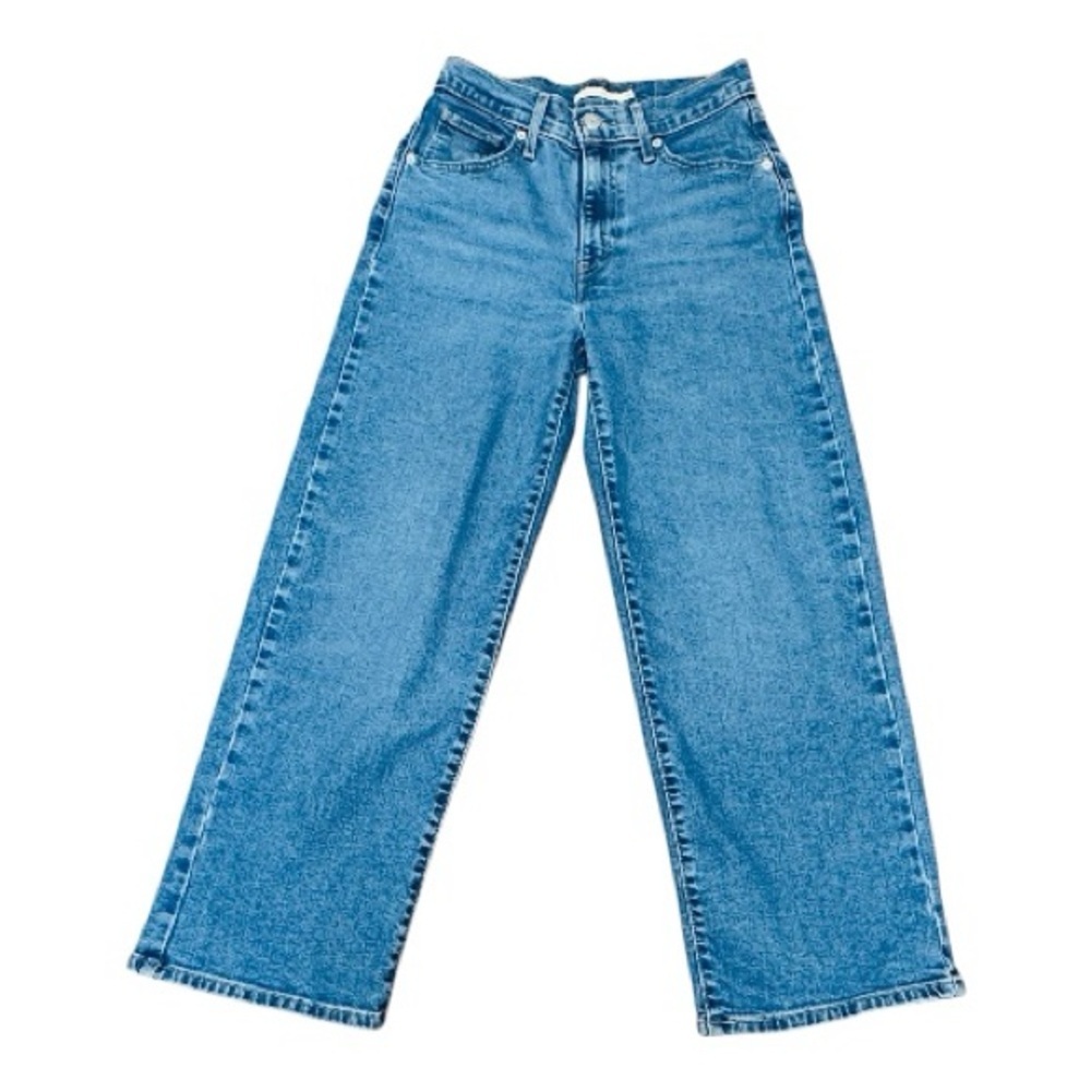 Levi’s High Rise Wide Leg Jeans Light Wash